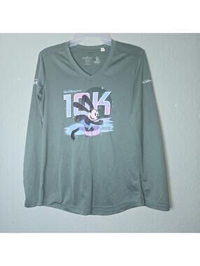 Run Disney Disney World 10K Race Shirt 2022 Oswald Lucky Rabbit Green Adult S